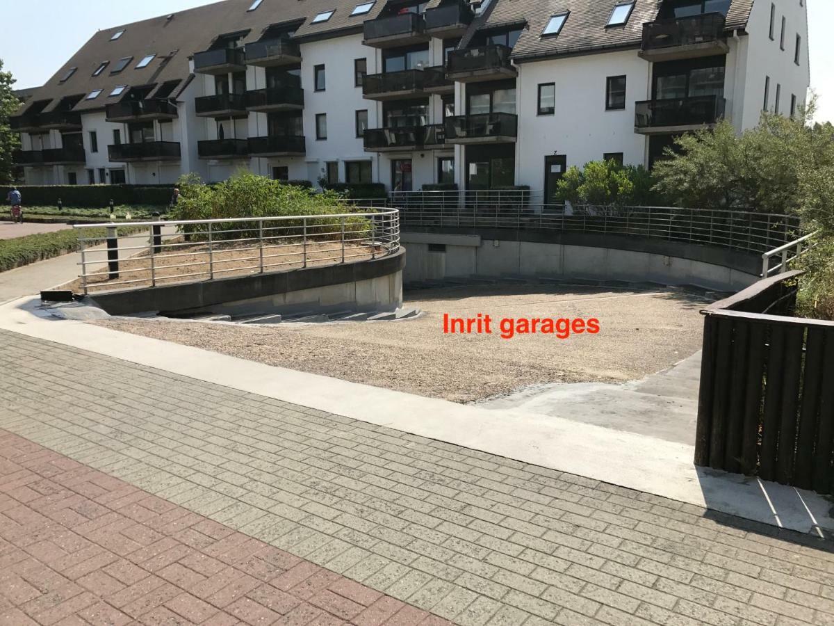 Recent Vernieuwd Appartement Met Zeezicht En Een Gratis Parkeerplaats Коксейде Экстерьер фото